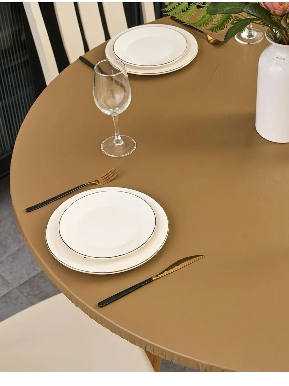 N/A round plastic